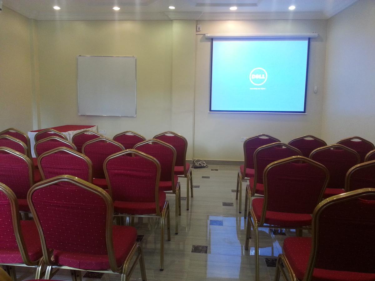 De Rembrandt Hotels And Suites Ikeja Extérieur photo