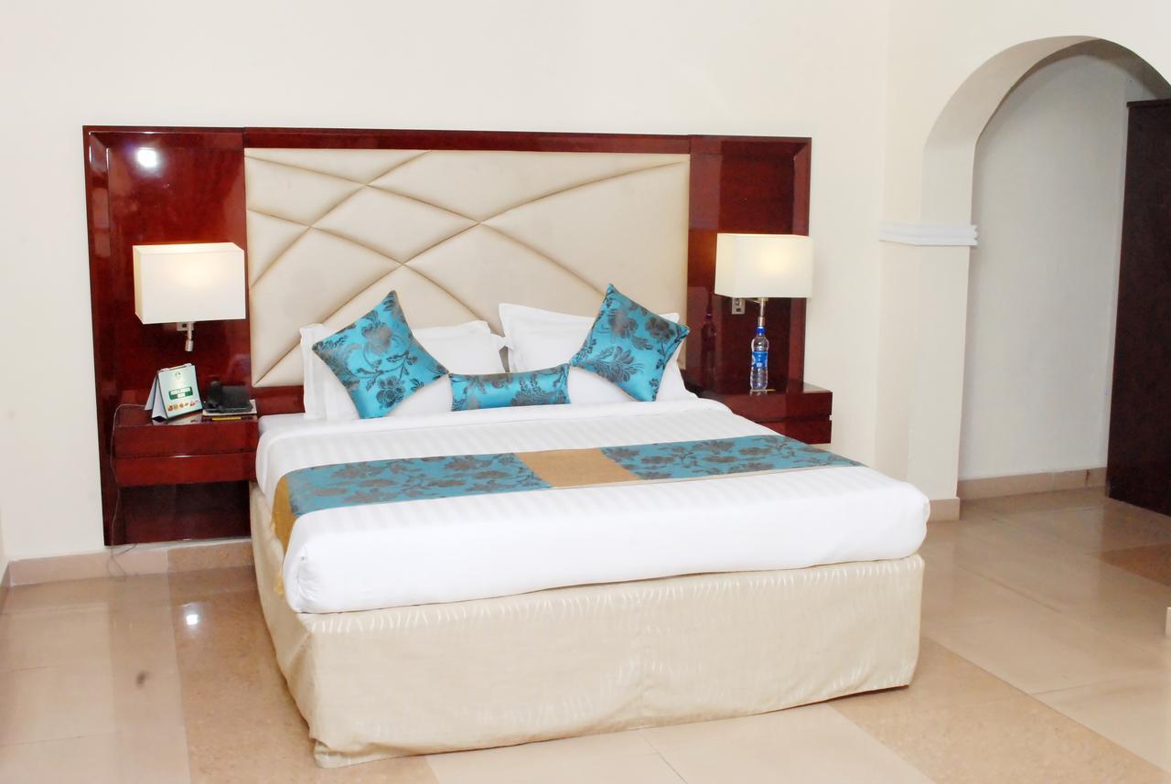 De Rembrandt Hotels And Suites Ikeja Extérieur photo