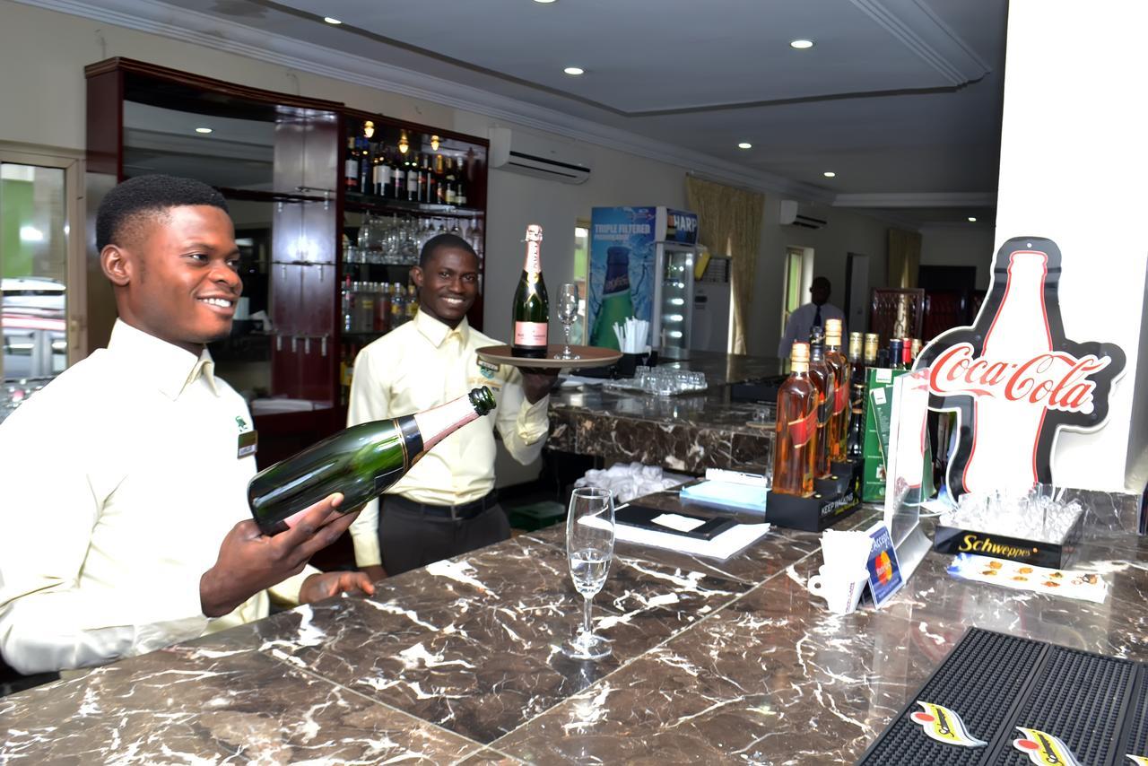 De Rembrandt Hotels And Suites Ikeja Extérieur photo