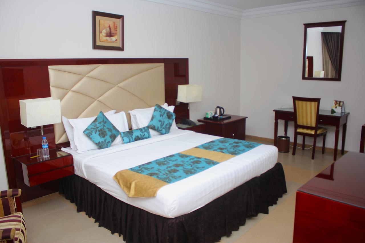 De Rembrandt Hotels And Suites Ikeja Extérieur photo