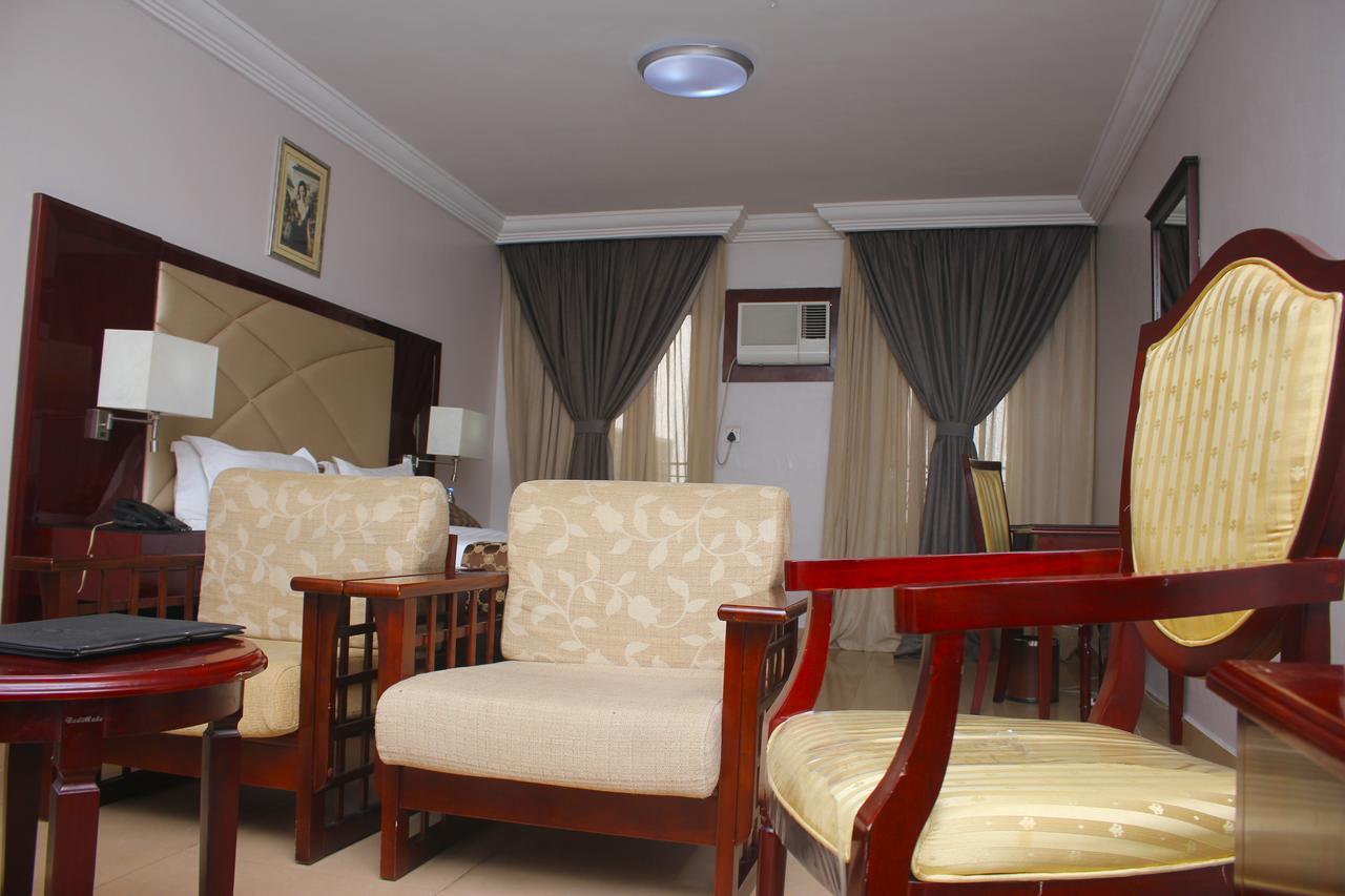 De Rembrandt Hotels And Suites Ikeja Extérieur photo